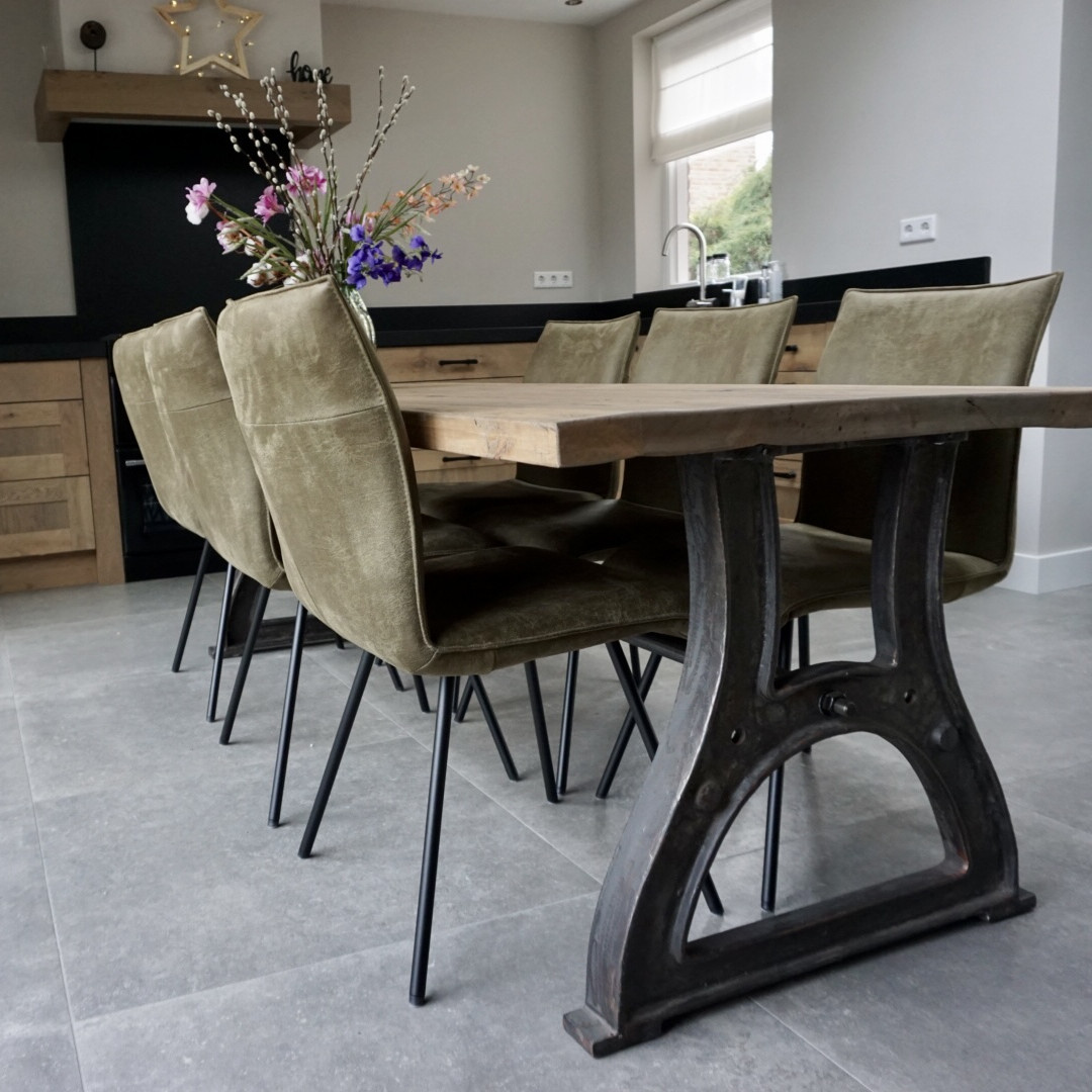 industriële eettafel